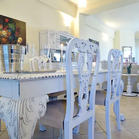 Melitta * Agios Ioannis (Corfu)